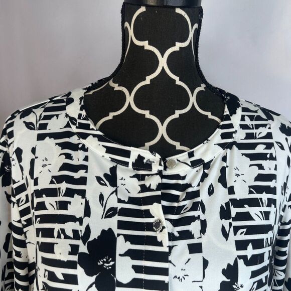 Dana Buchman Bold Geometirc Print Button Front Jersey Blouse Size XL - Picture 6 of 9